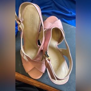 Michael Kors ,Gentle used  size 91/2 M Light pink 4inch heels.